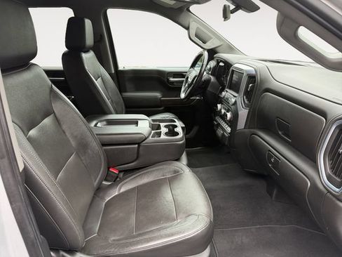 Used 2020 GMC Sierra 1500 SLT w/ X31 Off-Road Package AWD/4WD image 15