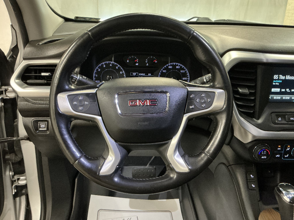 Used 2019 GMC Acadia SLE FWD image 12
