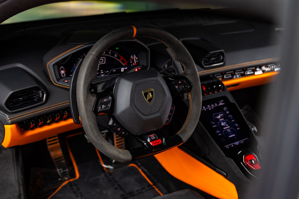Used 2023 Lamborghini Huracan Tecnica RWD image 25