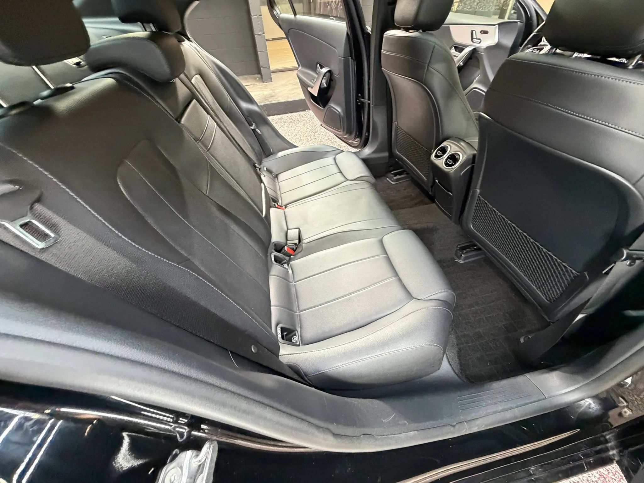 Used 2020 Mercedes-Benz A 220 4MATIC image 32