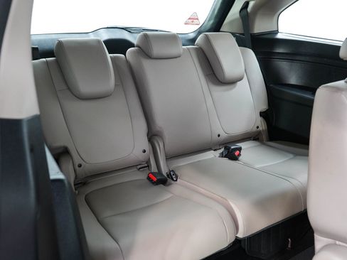 Used 2018 Honda Odyssey EX-L image 15
