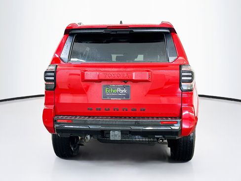 Used 2025 Toyota 4Runner TRD Sport image 7