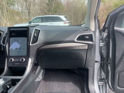 Used 2024 Ford Edge SEL AWD/4WD image 28