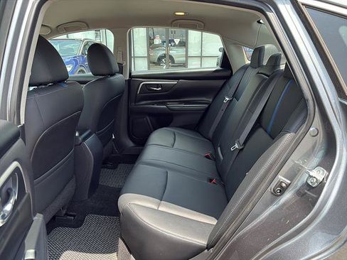 Used 2018 Nissan Altima 2.5 SR w/ SR Special Edition FWD image 19