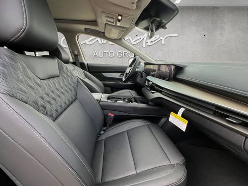 New 2026 Nissan Murano Platinum image 24