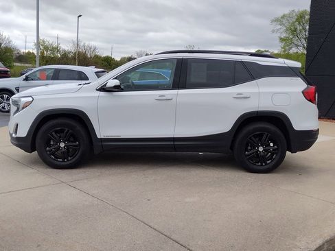 Used 2020 GMC Terrain SLE w/ Driver Convenience Package AWD/4WD image 7