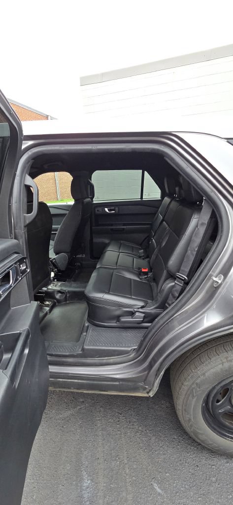 Used 2022 Ford Explorer 4WD Police Interceptor image 11