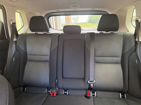 Used 2025 Nissan Rogue SV image 11