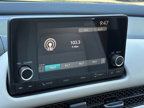 Certified 2025 Honda HR-V LX image 15
