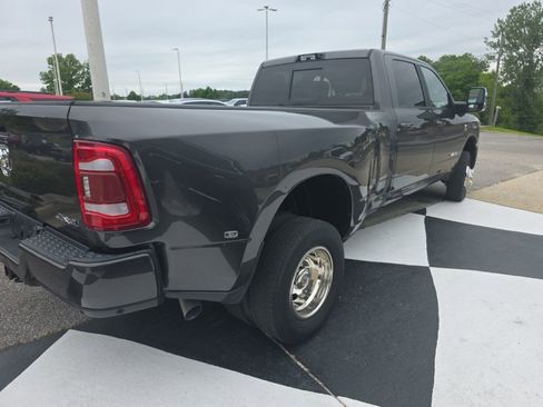 Used 2024 RAM 3500 Laramie AWD/4WD image 10