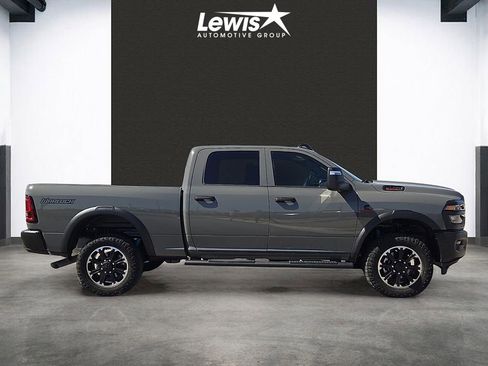 New 2026 RAM 2500 Tradesman AWD/4WD image 5