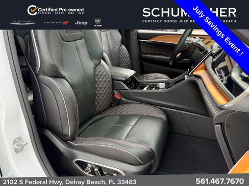 Used 2023 Jeep Grand Cherokee L Summit AWD/4WD image 21