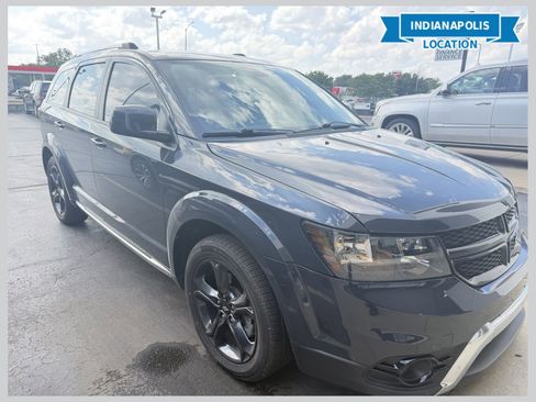 Used 2018 Dodge Journey Crossroad AWD/4WD image 1