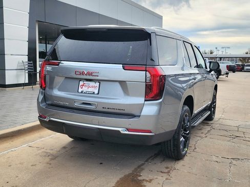 New 2026 GMC Yukon Elevation image 3