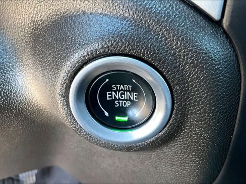 Used 2020 Chevrolet Silverado 1500 LT Trail Boss image 31