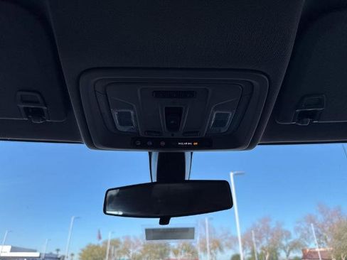 Used 2021 GMC Sierra 1500 Elevation image 10