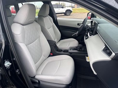 New 2026 Toyota Corolla Cross L image 11