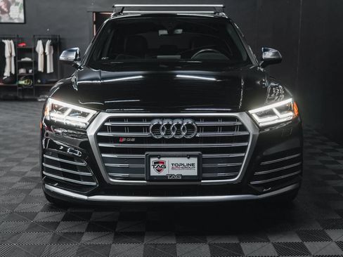 Used 2018 Audi SQ5 Premium Plus w/ Navigation Package AWD/4WD image 24