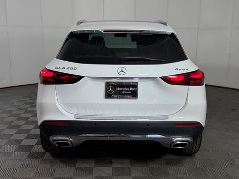 Used 2026 Mercedes-Benz GLA 250 4MATIC image 10
