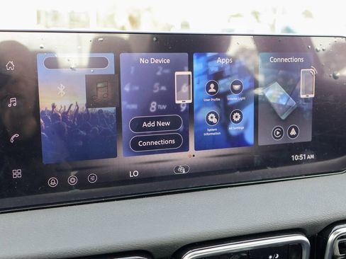 New 2026 Nissan Sentra SV image 3