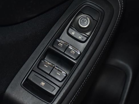 Used 2019 Subaru Forester Premium AWD/4WD image 22