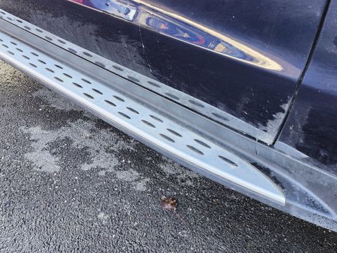 Used 2019 Mercedes-Benz GLE 400 4MATIC image 11