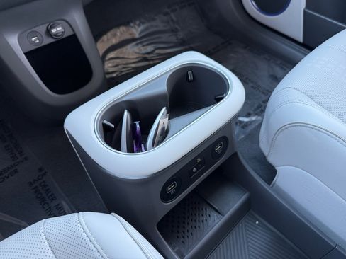 Used 2023 Hyundai Ioniq 5 SEL image 16