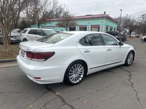 Used 2013 Lexus LS 460 w/ Ultra Luxury Pkg image 5