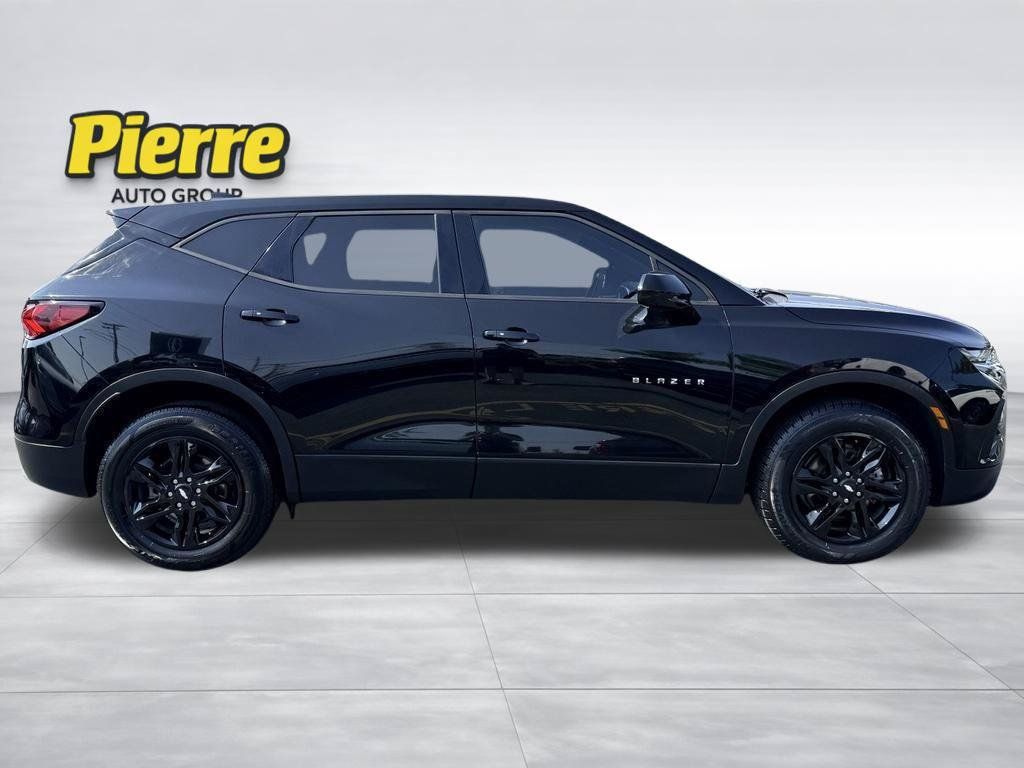 Used 2021 Chevrolet Blazer LT FWD image 3