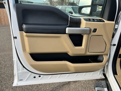 Used 2021 Ford F250 Lariat w/ Lariat Value Package image 15