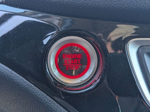 Used 2019 Honda Ridgeline RTL-E image 17