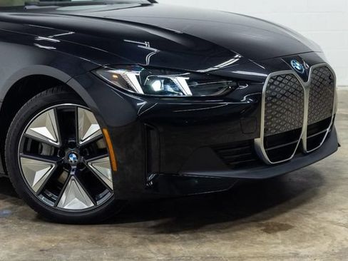 Certified 2025 BMW i4 xDrive40i w/ Premium Package AWD/4WD image 4