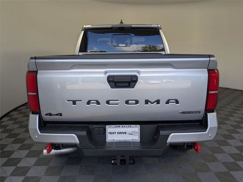 New 2025 Toyota Tacoma TRD Off-Road image 22