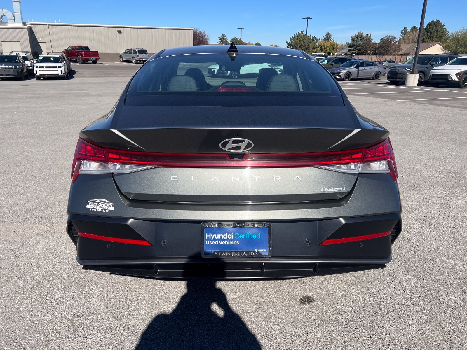 Certified 2024 Hyundai Elantra Limited FWD image 4