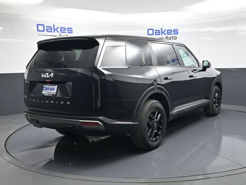 New 2027 Kia Telluride LX FWD image 8