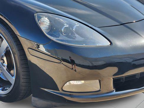 Used 2009 Chevrolet Corvette Coupe w/ Preferred Equipment Group RWD image 31