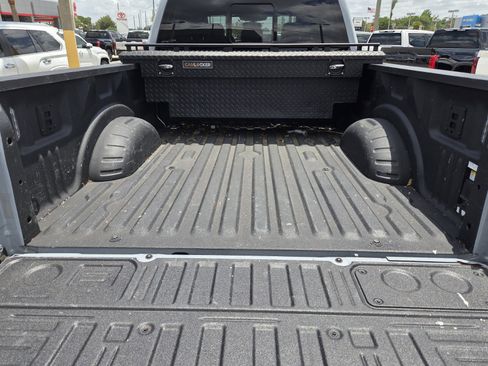Used 2024 Ford F250 Platinum w/ Tremor Off-Road Package AWD/4WD image 9