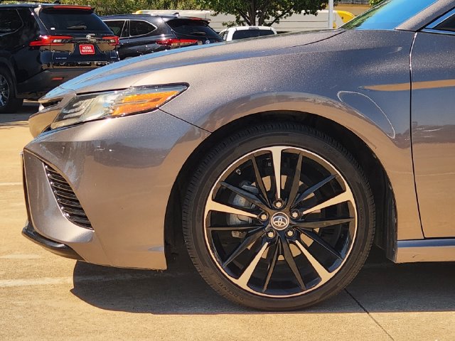 Used 2019 Toyota Camry XSE w/ Driver Assist Package FWD image 5