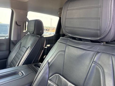 Used 2020 GMC Sierra 1500 Elevation w/ Elevation Value Package RWD image 22