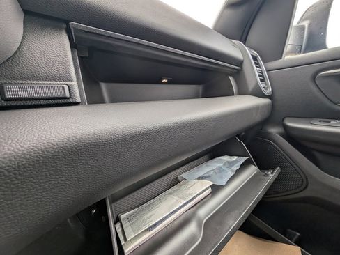 Used 2024 RAM 1500 Big Horn image 31