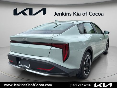 New 2026 Kia K4 EX FWD image 5