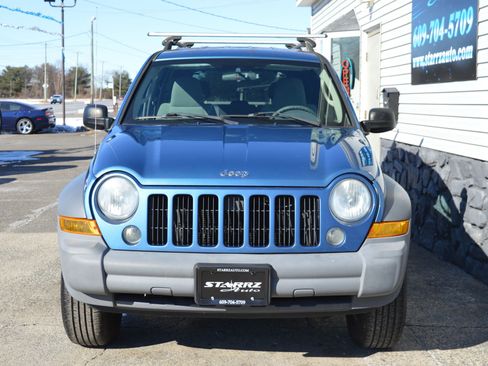 Used 2006 Jeep Liberty Sport image 8