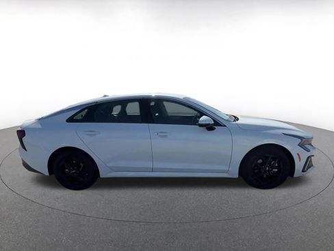 Used 2025 Kia K5 LXS FWD image 16