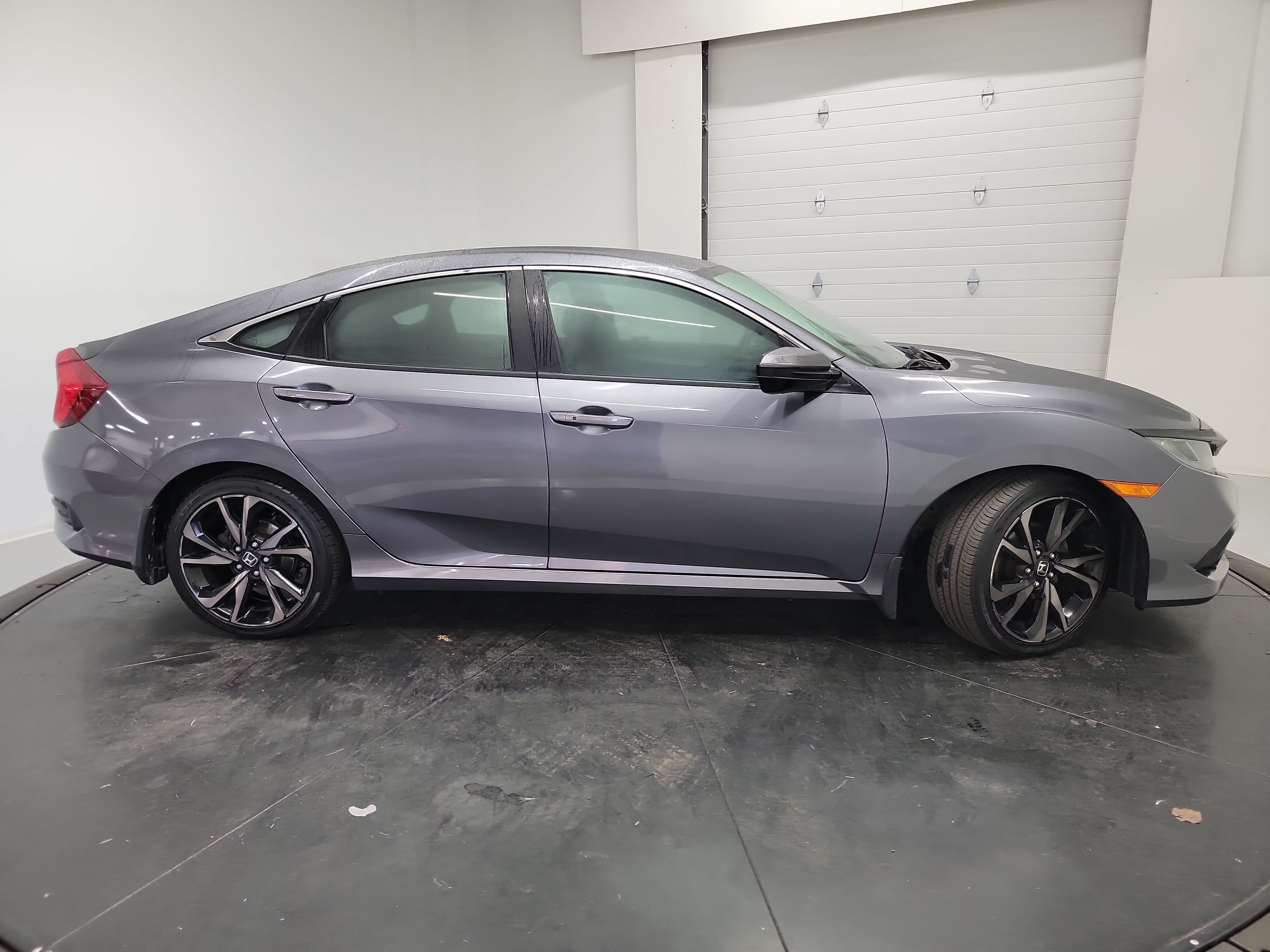 Used 2020 Honda Civic Sport image 11