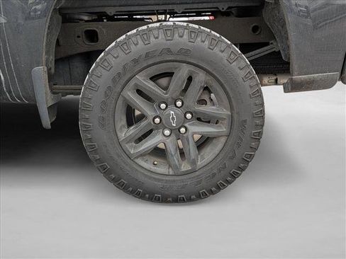 Used 2023 Chevrolet Silverado 1500 LT Trail Boss image 15
