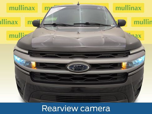 Certified 2022 Ford Expedition XLT RWD image 14