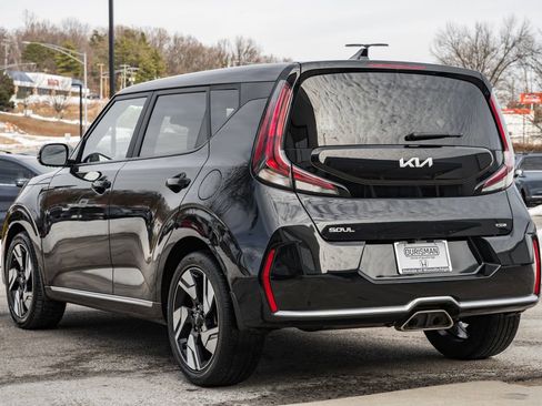 Used 2023 Kia Soul GT-Line image 5