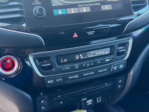 Certified 2022 Honda Pilot Elite image 15