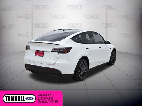 Used 2025 Tesla Model Y Performance AWD/4WD image 7