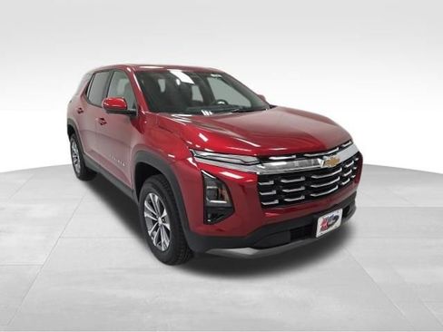 New 2026 Chevrolet Equinox LT w/ Convenience Package II AWD/4WD image 7